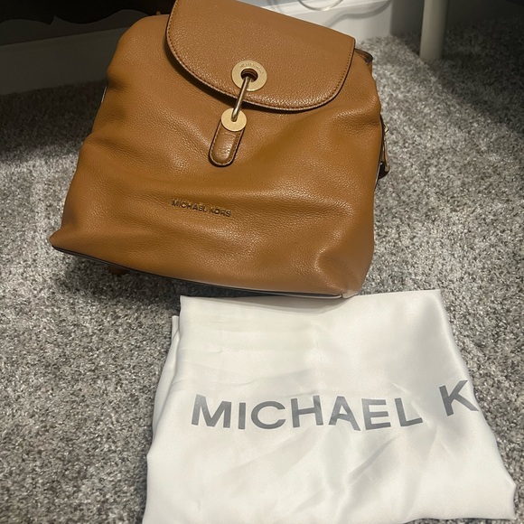 Michael Kors Tan Leather Backpack with Relaxed Silhouette - Picture 1 of 2